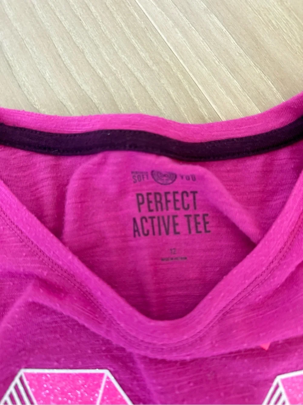 Old Navy Girls' Long Sleeve Burgundy & Magenta Graphic Tees
